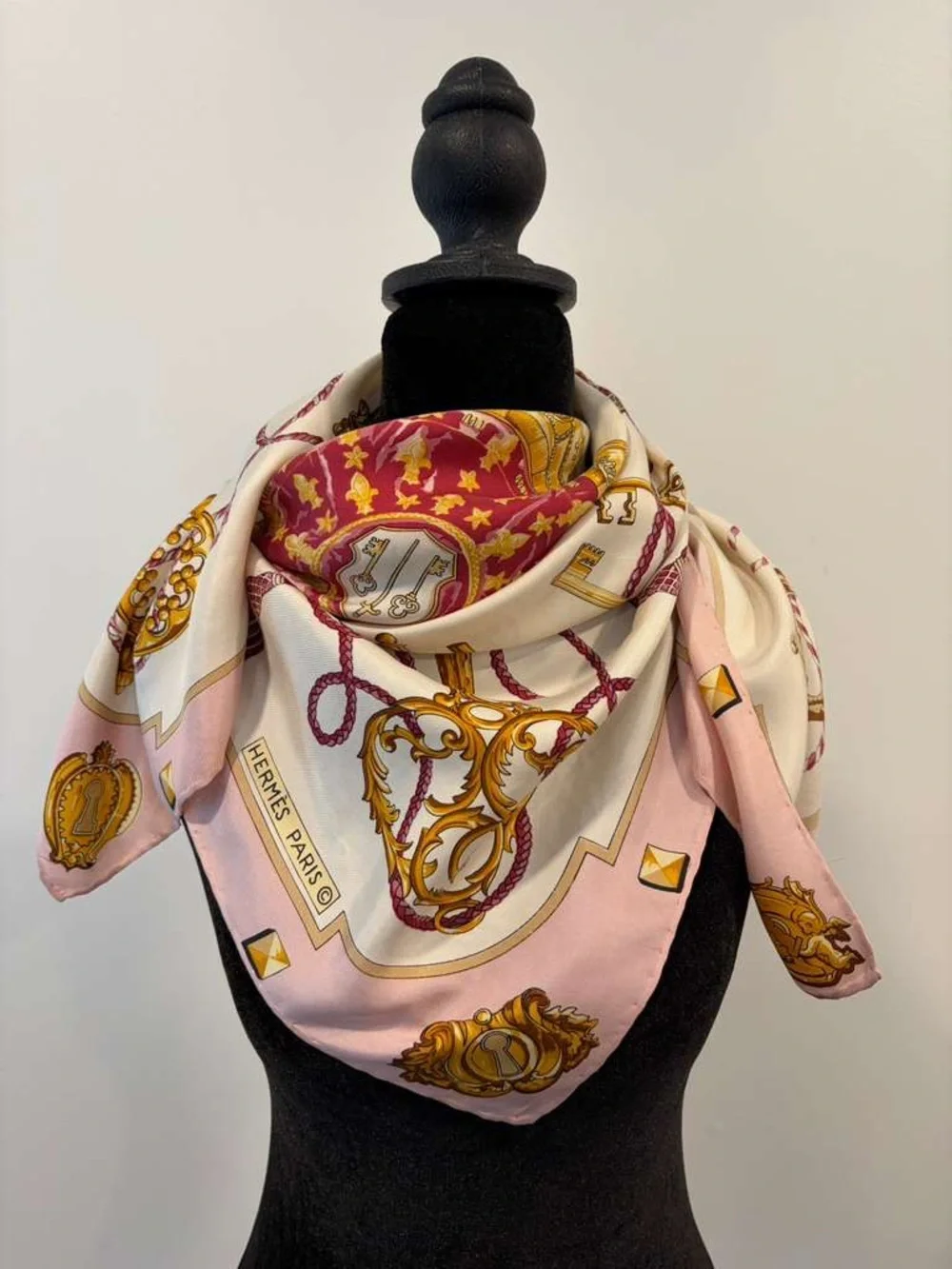 Hermes Scarf Carré 90 100% Silk - LES CLES Multicolor Stole Muffler